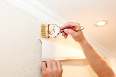 Pose de papier peint à Aubiet — revêtements muraux et toiles de verre